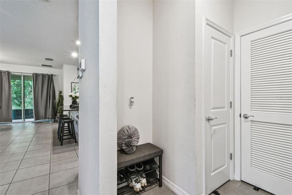 待售: $399,000 (2 贝兹, 2 浴室, 1822 平方英尺)