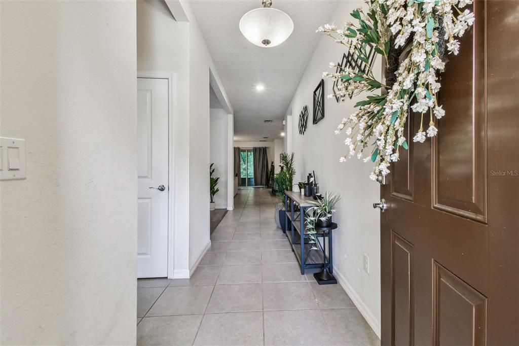 待售: $399,000 (2 贝兹, 2 浴室, 1822 平方英尺)