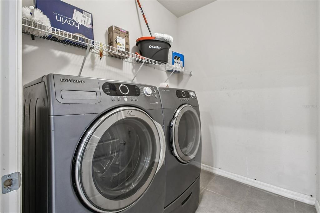 待售: $399,000 (2 贝兹, 2 浴室, 1822 平方英尺)