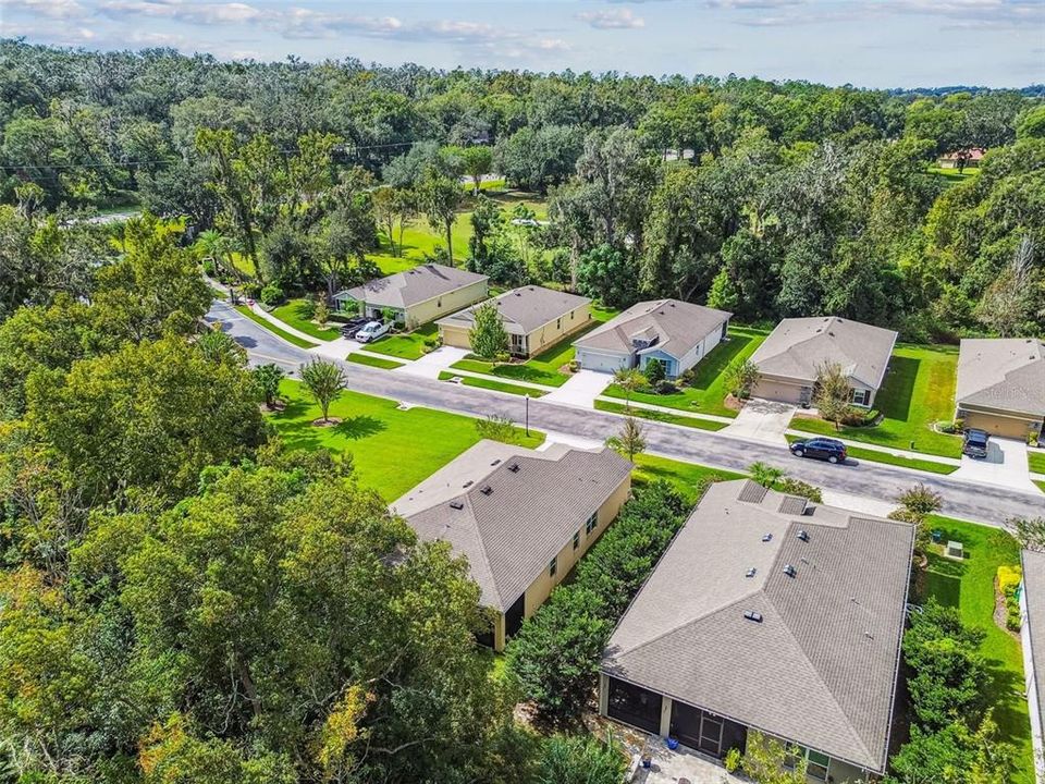 待售: $399,000 (2 贝兹, 2 浴室, 1822 平方英尺)