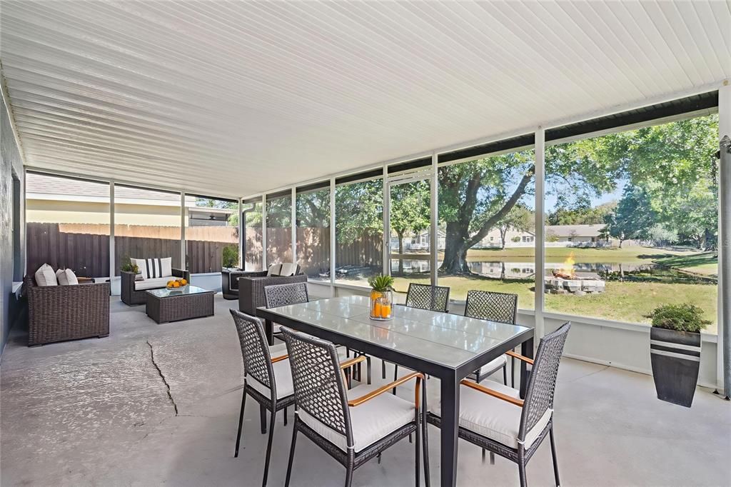 For Sale: $429,999 (4 beds, 2 baths, 1938 Square Feet)