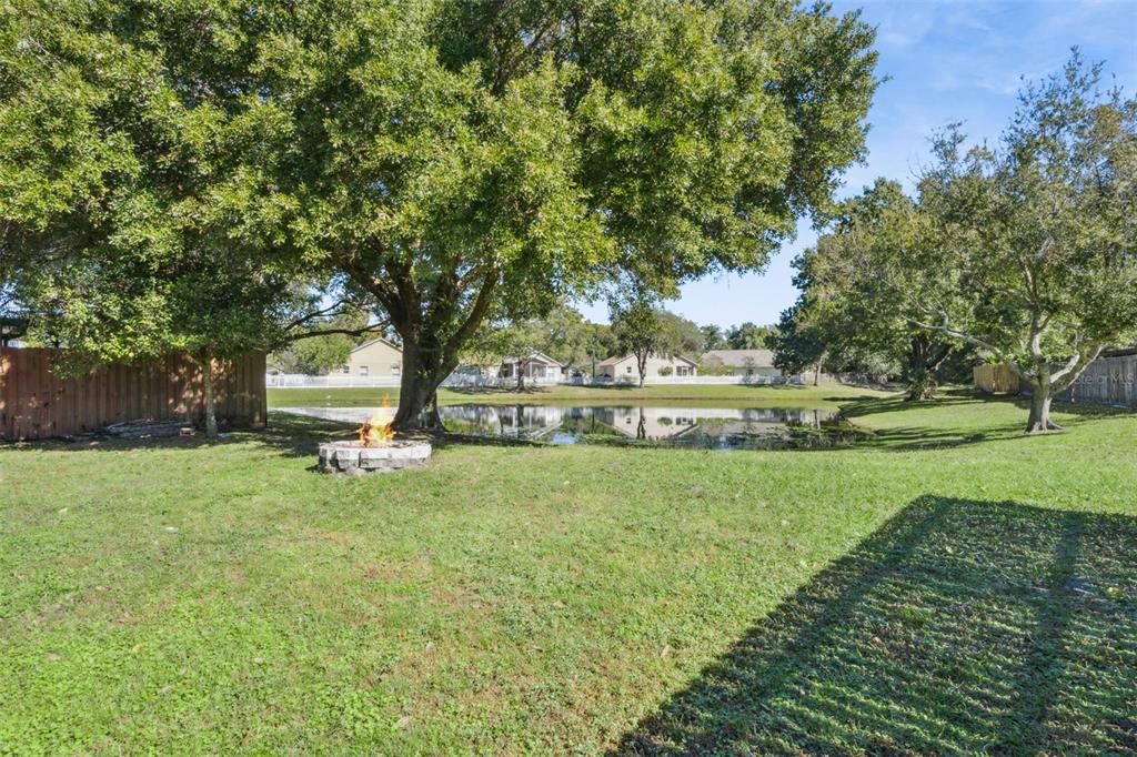 For Sale: $429,999 (4 beds, 2 baths, 1938 Square Feet)