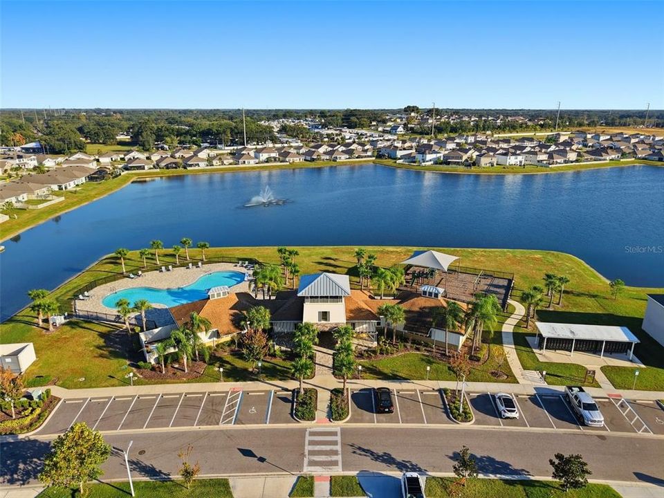 На продажу: $350,000 (4 спален, 2 ванн, 2260 Квадратных фут)