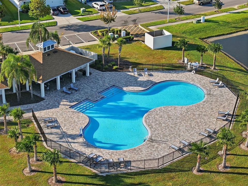 На продажу: $350,000 (4 спален, 2 ванн, 2260 Квадратных фут)