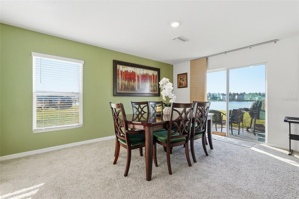 На продажу: $350,000 (4 спален, 2 ванн, 2260 Квадратных фут)