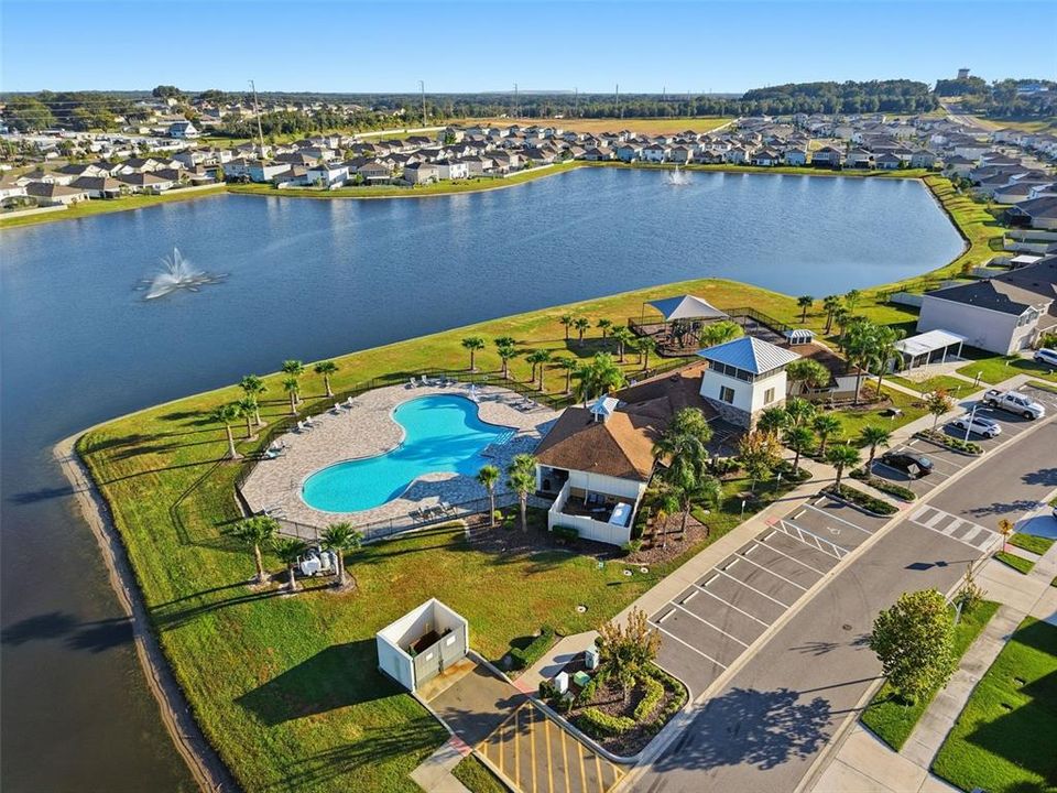 На продажу: $350,000 (4 спален, 2 ванн, 2260 Квадратных фут)