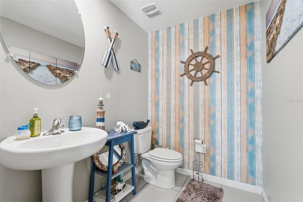 На продажу: $350,000 (4 спален, 2 ванн, 2260 Квадратных фут)