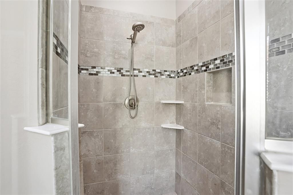 For Sale: $625,000 (4 beds, 3 baths, 2380 Square Feet)