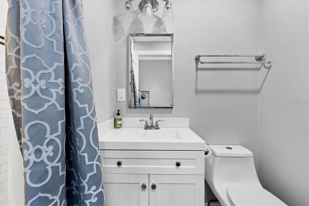 For Sale: $330,000 (3 beds, 2 baths, 1132 Square Feet)