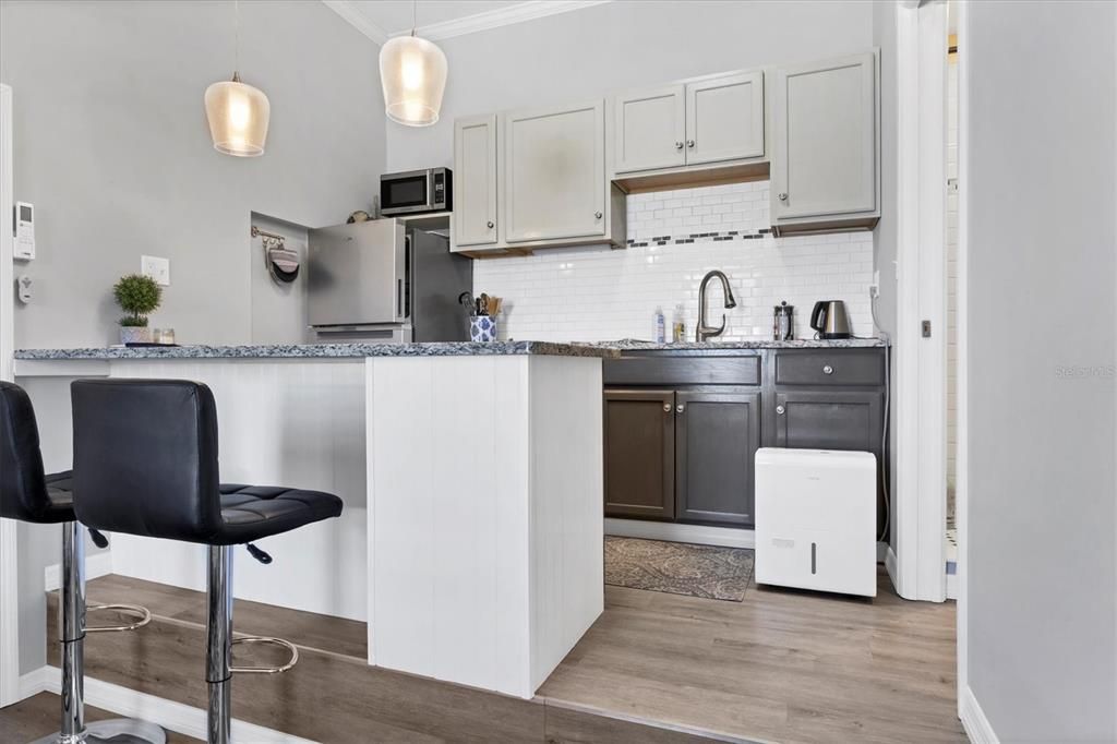 For Sale: $330,000 (3 beds, 2 baths, 1132 Square Feet)