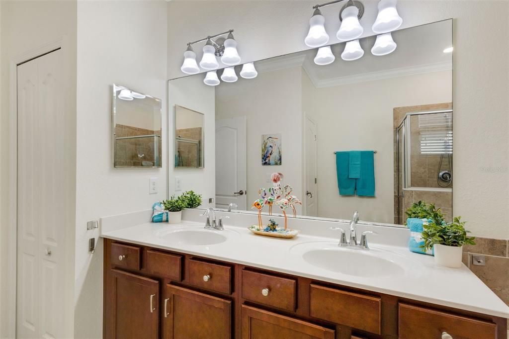 待售: $490,000 (3 贝兹, 3 浴室, 1831 平方英尺)