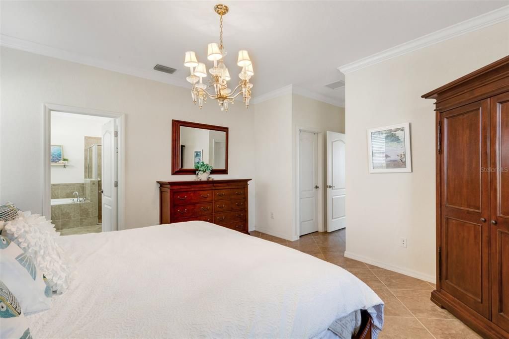 待售: $490,000 (3 贝兹, 3 浴室, 1831 平方英尺)