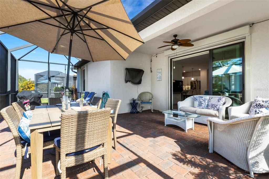 待售: $490,000 (3 贝兹, 3 浴室, 1831 平方英尺)