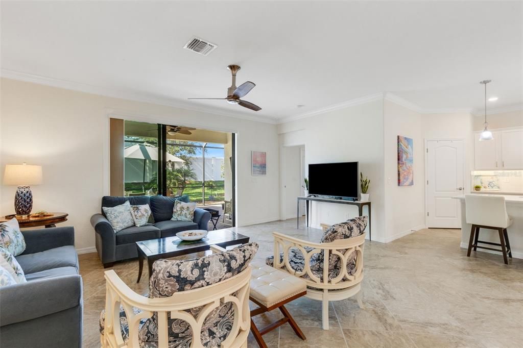 待售: $490,000 (3 贝兹, 3 浴室, 1831 平方英尺)