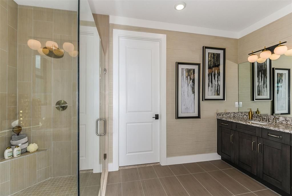 For Sale: $582,990 (2 beds, 2 baths, 1946 Square Feet)