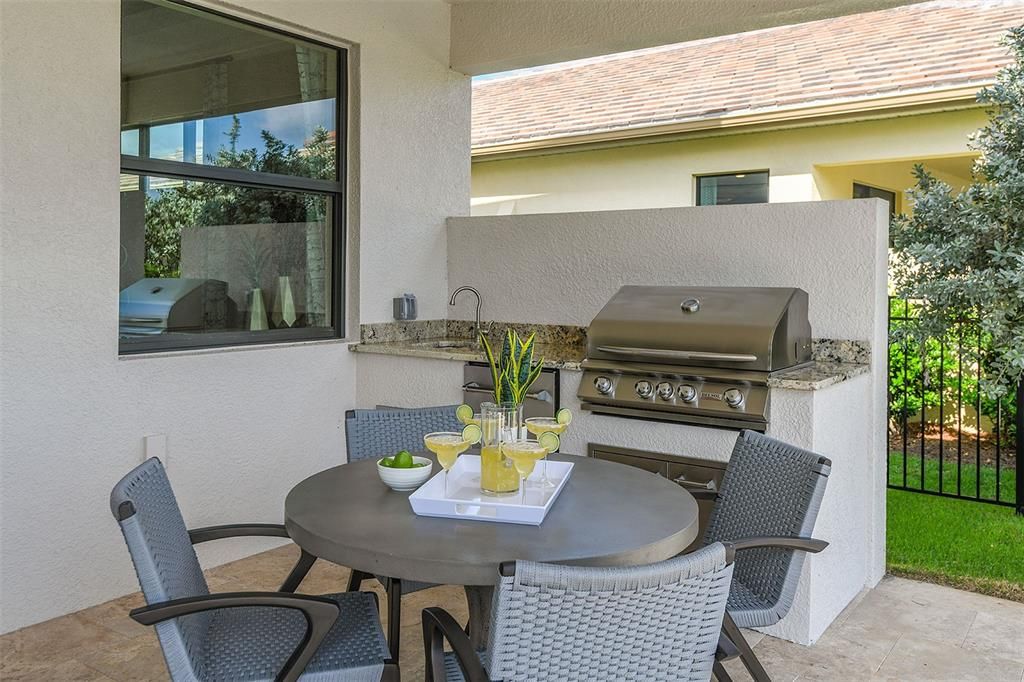 For Sale: $582,990 (2 beds, 2 baths, 1946 Square Feet)