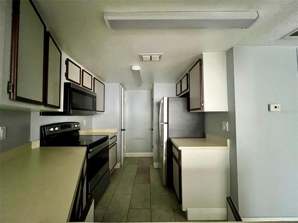 En Renta: $1,345 (2 camas, 2 baños, 912 Pies cuadrados)