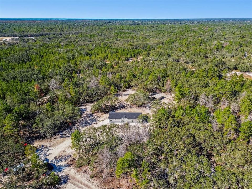 待售: $899,999 (14.27 acres)