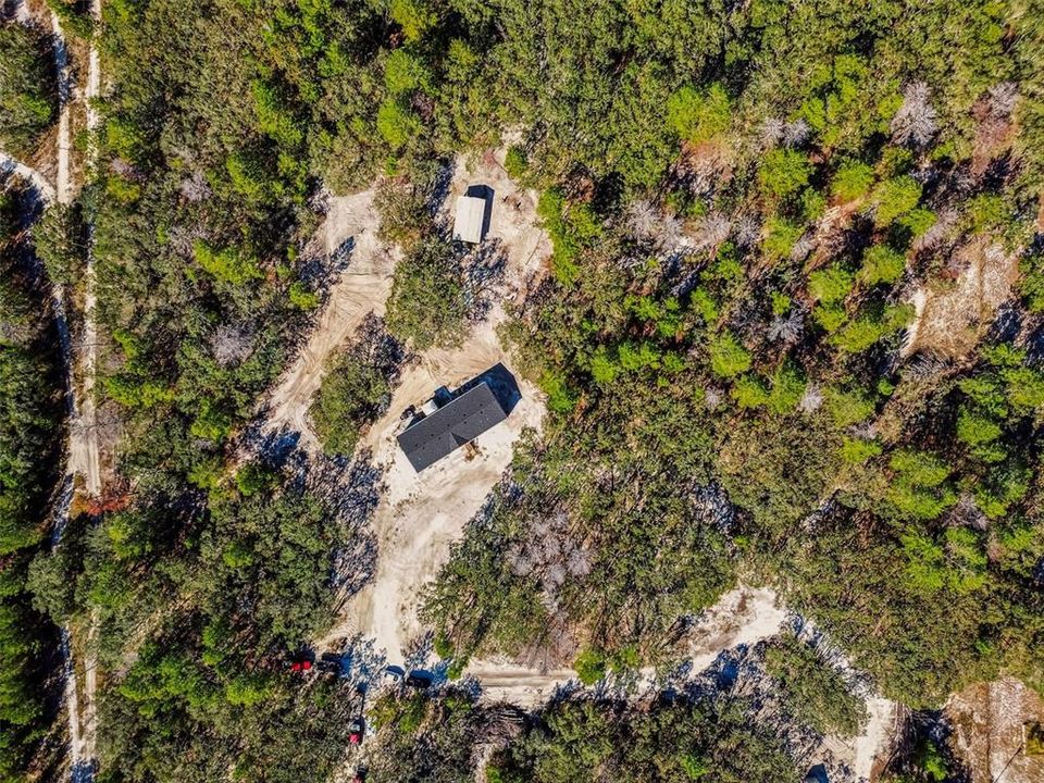 待售: $899,999 (14.27 acres)