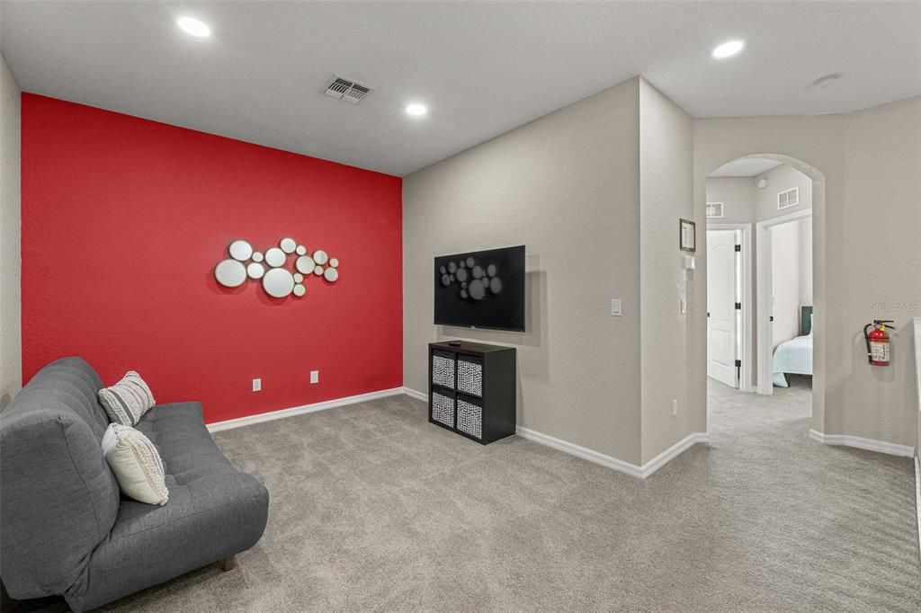 出租: $2,400 (4 贝兹, 3 浴室, 1636 平方英尺)