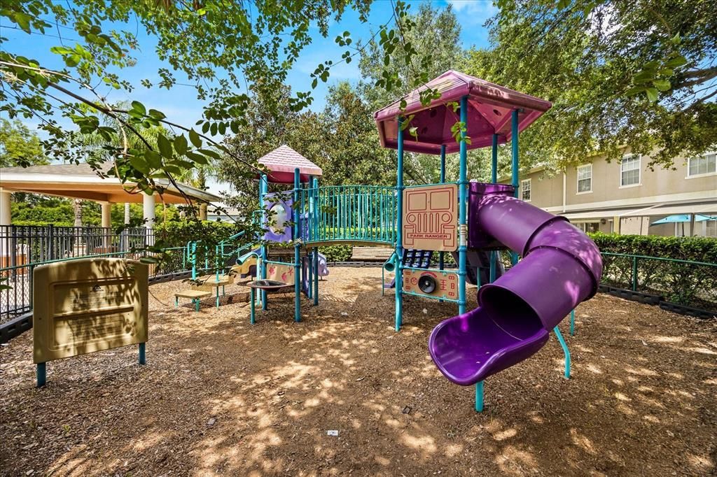 出租: $2,400 (4 贝兹, 3 浴室, 1636 平方英尺)