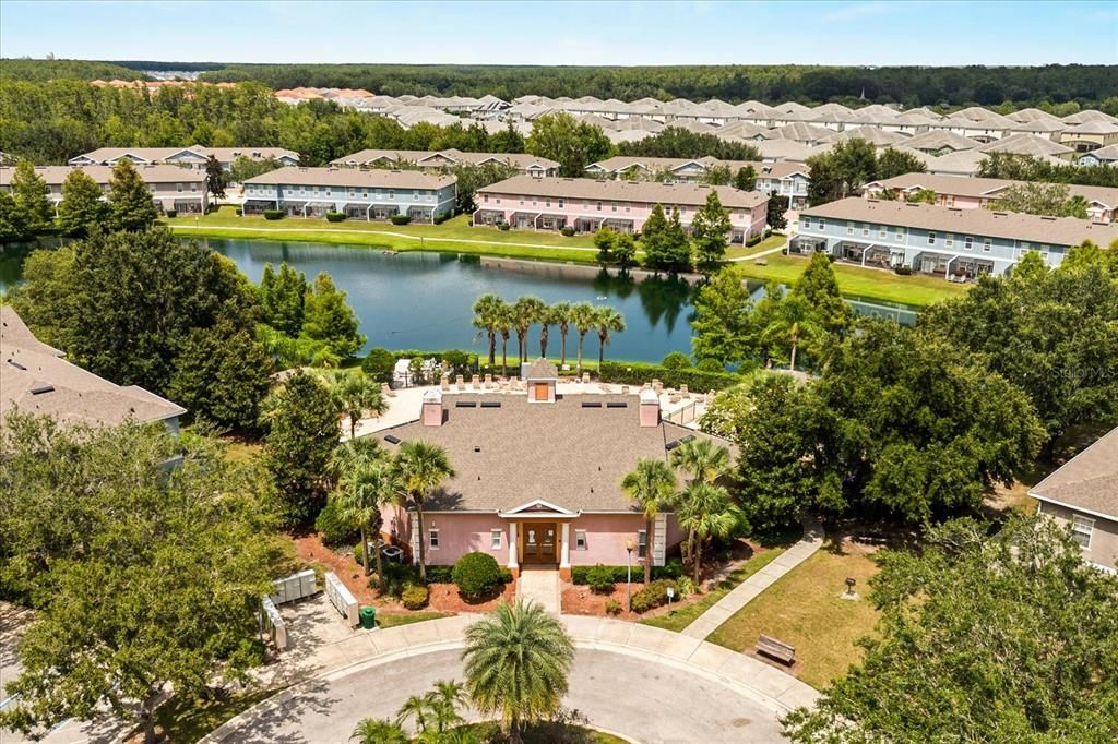 出租: $2,400 (4 贝兹, 3 浴室, 1636 平方英尺)