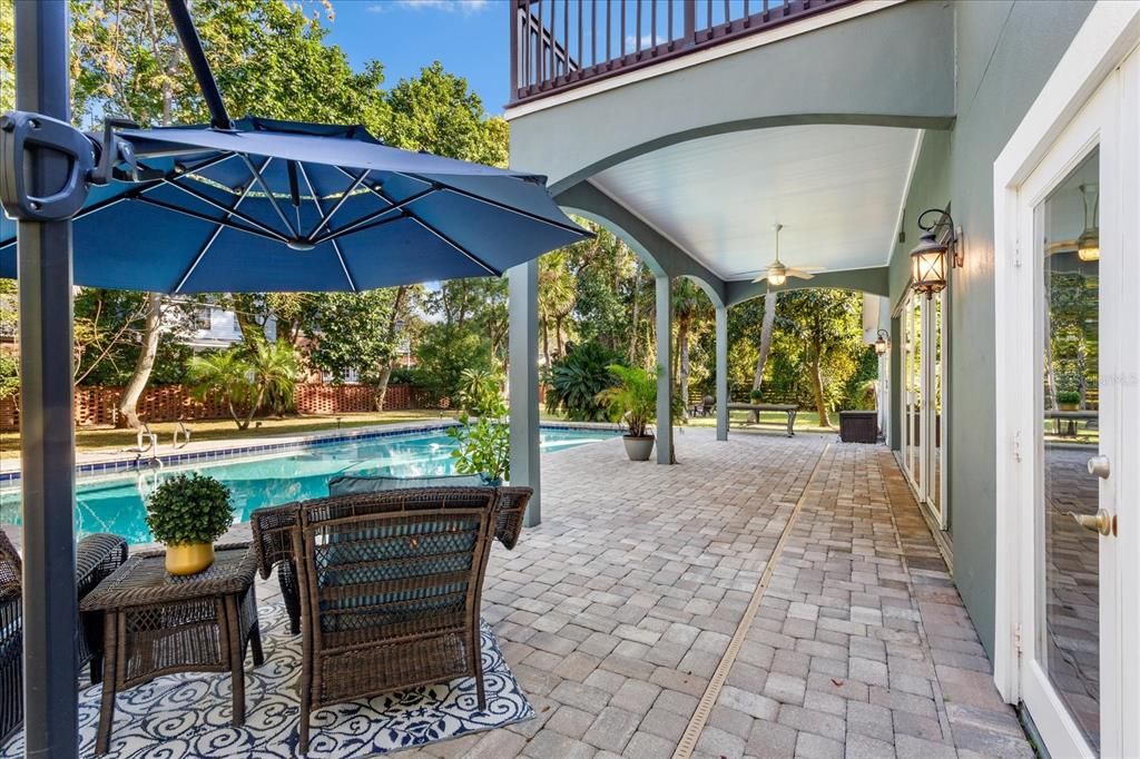 Active With Contract: $975,000 (4 beds, 4 baths, 4607 Square Feet)