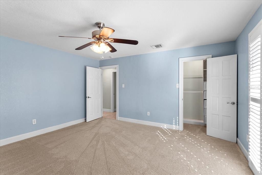 Active With Contract: $975,000 (4 beds, 4 baths, 4607 Square Feet)