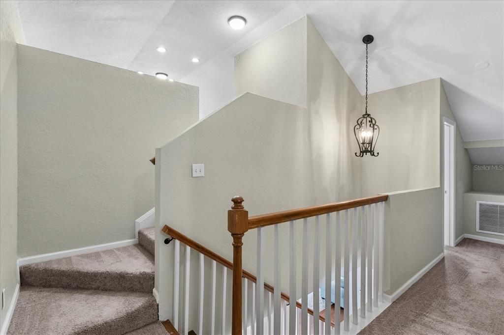 Active With Contract: $975,000 (4 beds, 4 baths, 4607 Square Feet)