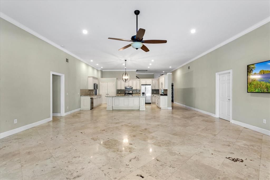 Active With Contract: $975,000 (4 beds, 4 baths, 4607 Square Feet)