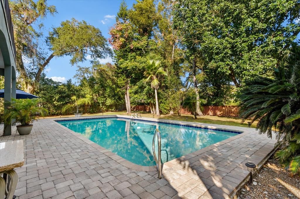 Active With Contract: $975,000 (4 beds, 4 baths, 4607 Square Feet)