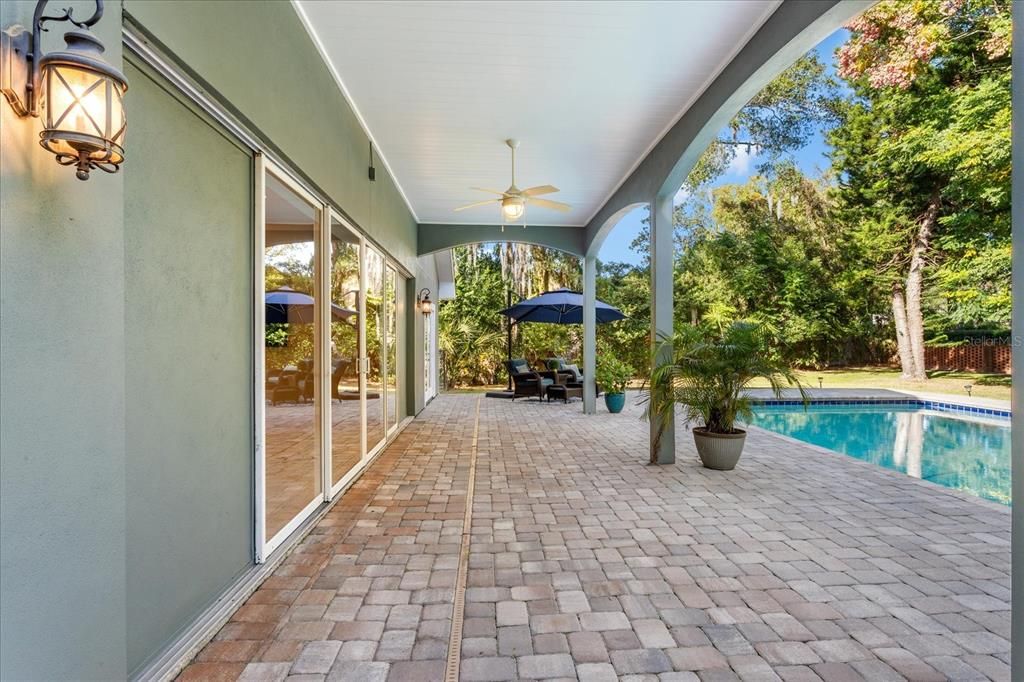 Active With Contract: $975,000 (4 beds, 4 baths, 4607 Square Feet)