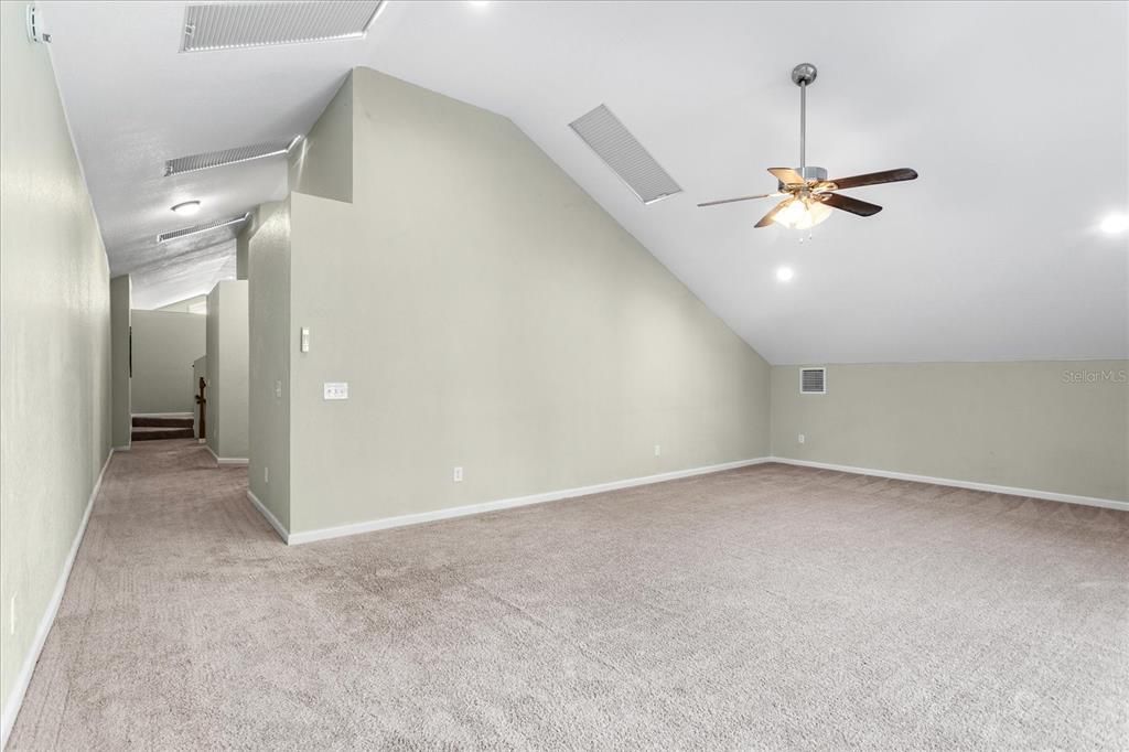 Active With Contract: $975,000 (4 beds, 4 baths, 4607 Square Feet)