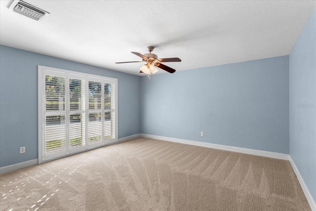 Active With Contract: $975,000 (4 beds, 4 baths, 4607 Square Feet)