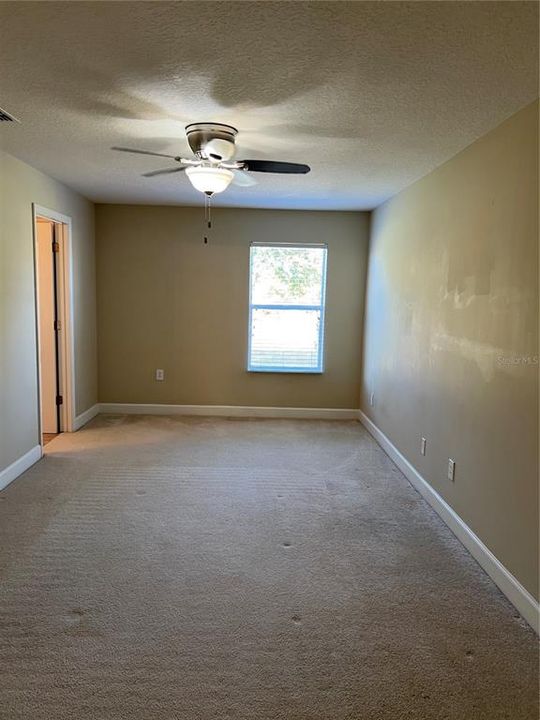 For Rent: $2,500 (4 beds, 3 baths, 2535 Square Feet)