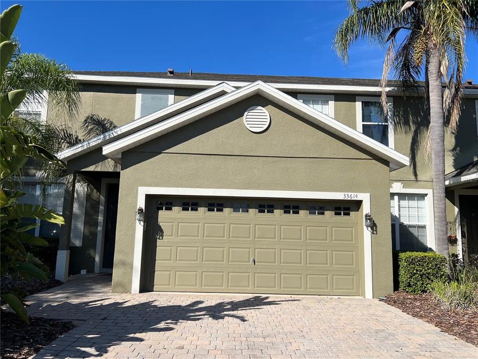 For Rent: $2,500 (4 beds, 3 baths, 2535 Square Feet)