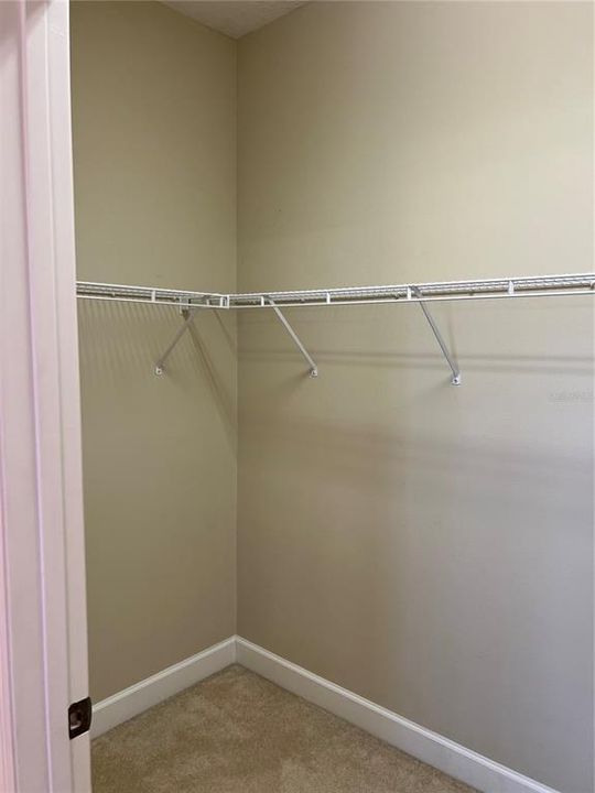 For Rent: $2,500 (4 beds, 3 baths, 2535 Square Feet)