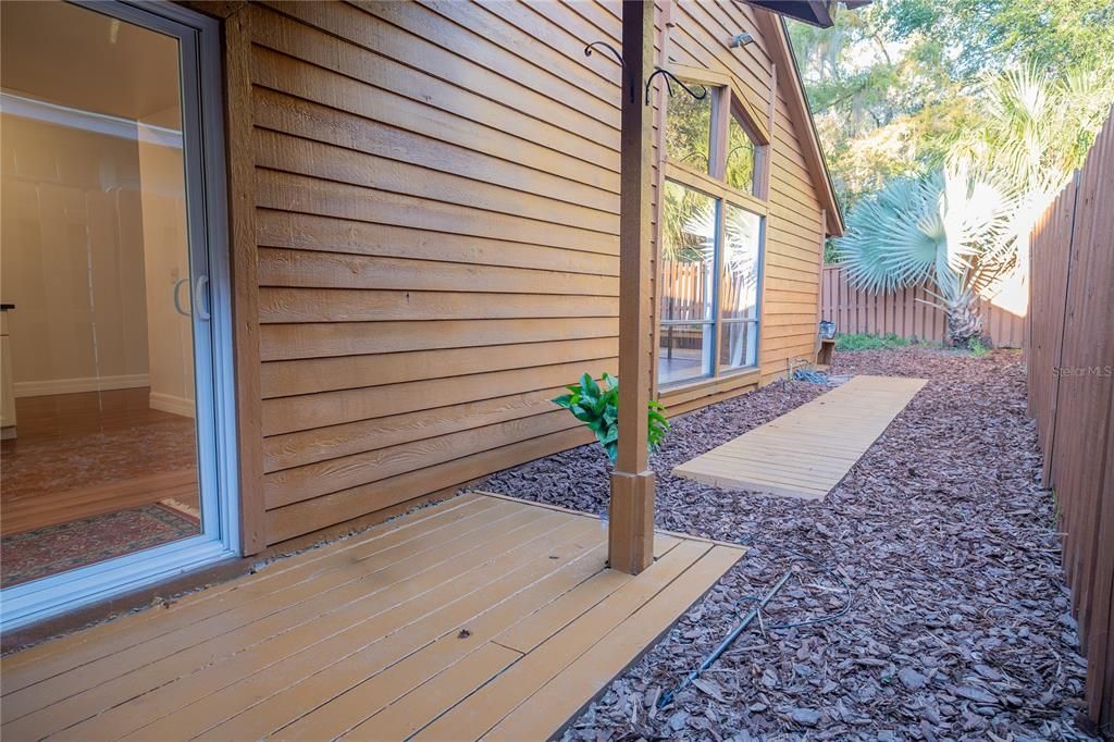 待售: $464,990 (3 贝兹, 2 浴室, 1653 平方英尺)