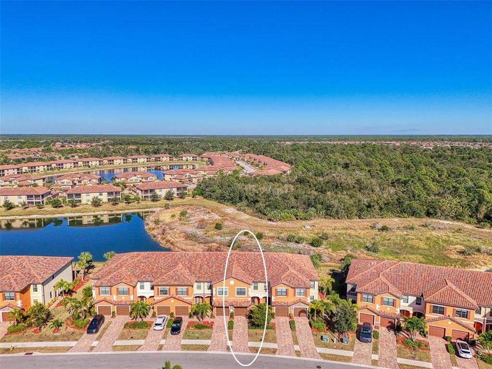 На продажу: $280,000 (3 спален, 2 ванн, 1949 Квадратных фут)