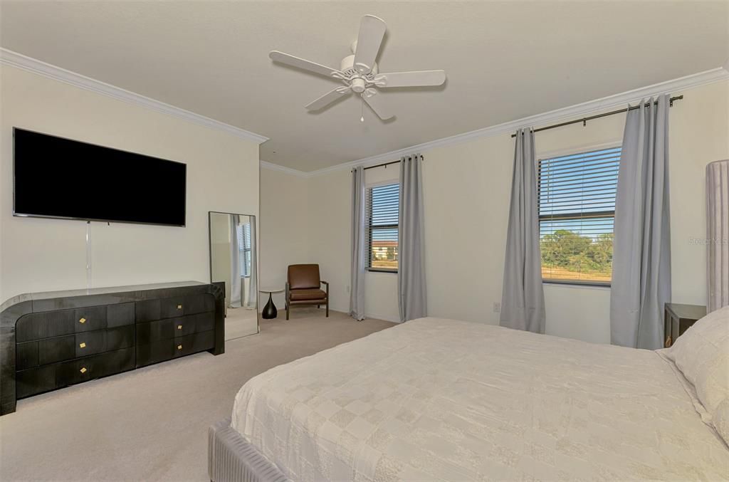 На продажу: $280,000 (3 спален, 2 ванн, 1949 Квадратных фут)