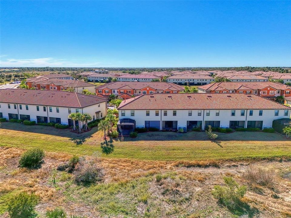 На продажу: $280,000 (3 спален, 2 ванн, 1949 Квадратных фут)