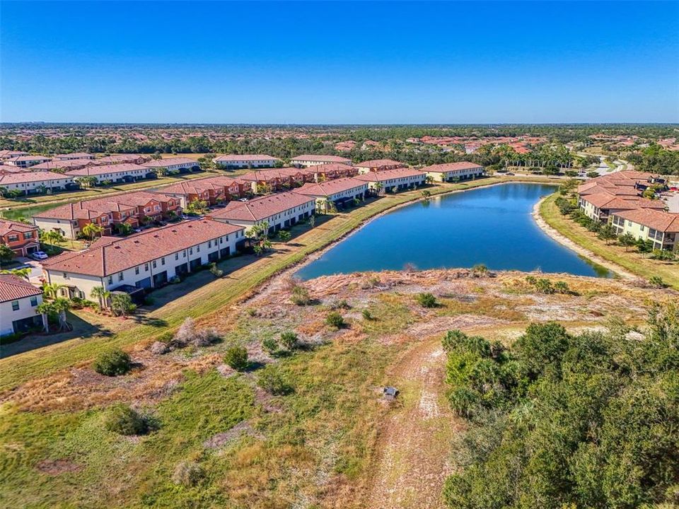 На продажу: $280,000 (3 спален, 2 ванн, 1949 Квадратных фут)