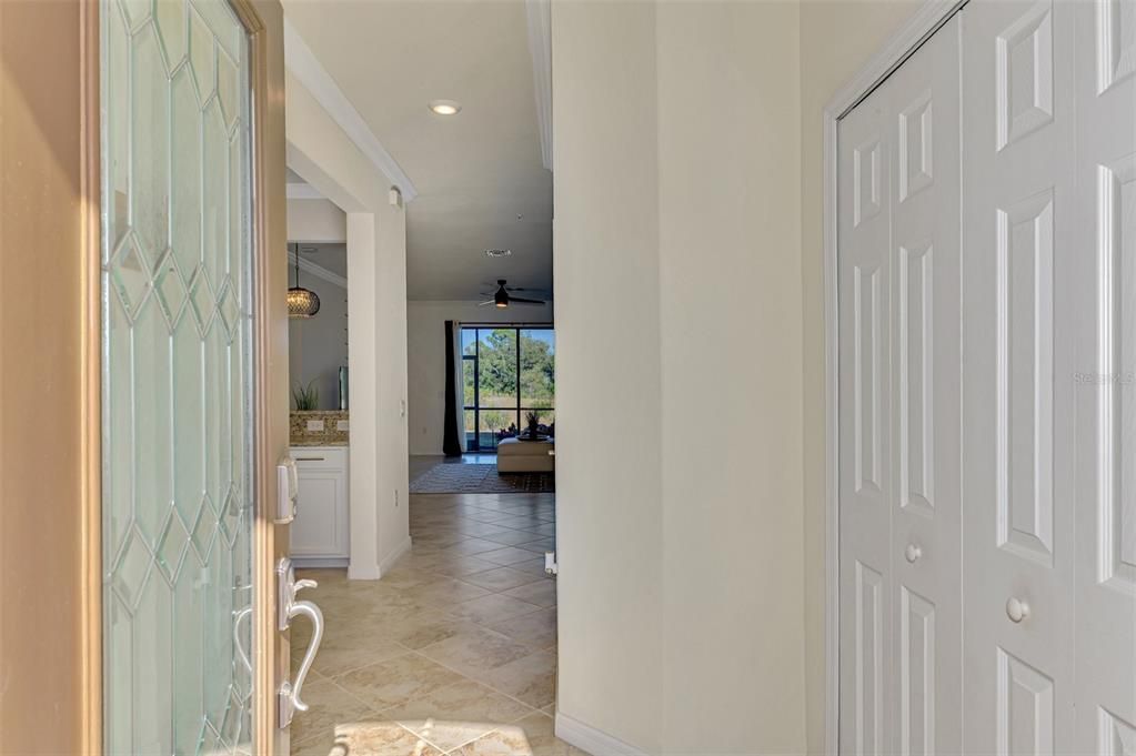 На продажу: $280,000 (3 спален, 2 ванн, 1949 Квадратных фут)