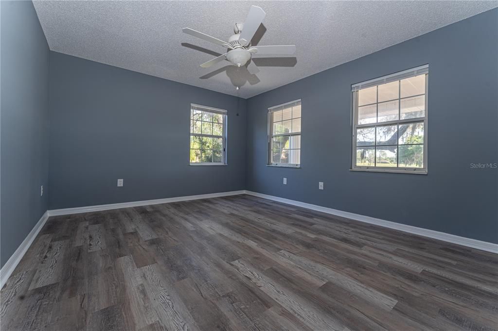 待售: $424,900 (5 贝兹, 3 浴室, 2520 平方英尺)