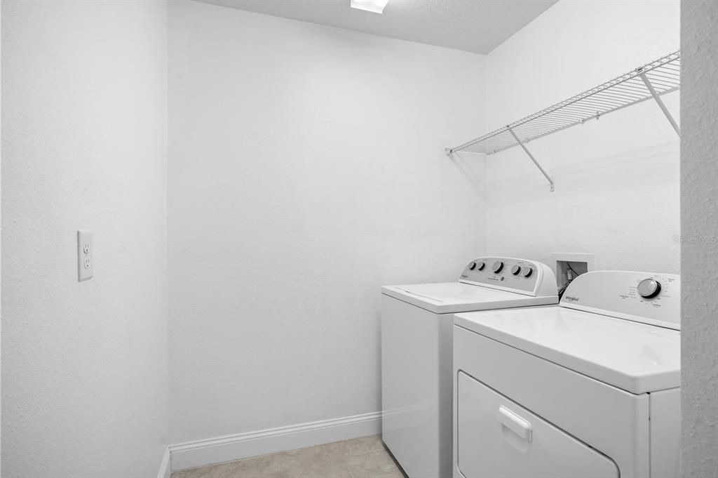 En Renta: $2,300 (3 camas, 2 baños, 1355 Pies cuadrados)