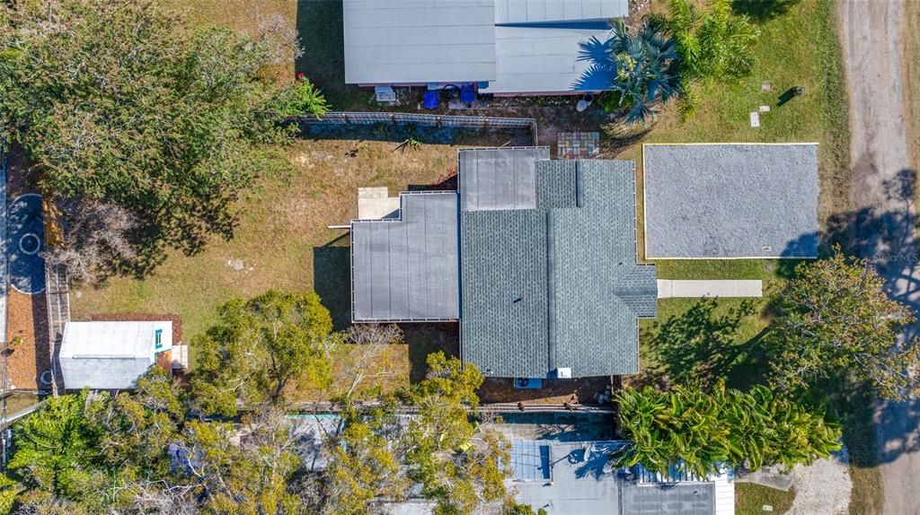 На продажу: $375,000 (2 спален, 1 ванн, 788 Квадратных фут)