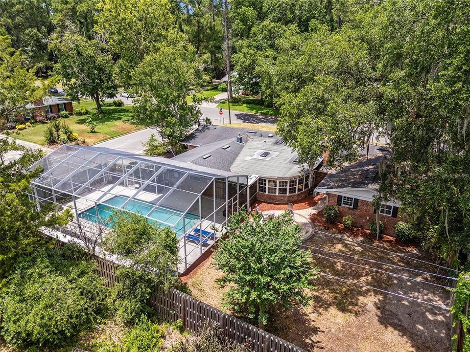 For Sale: $640,000 (5 beds, 4 baths, 3403 Square Feet)