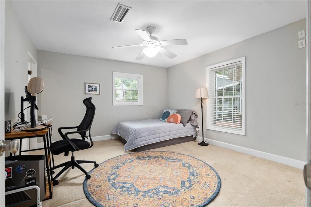 For Sale: $640,000 (5 beds, 4 baths, 3403 Square Feet)