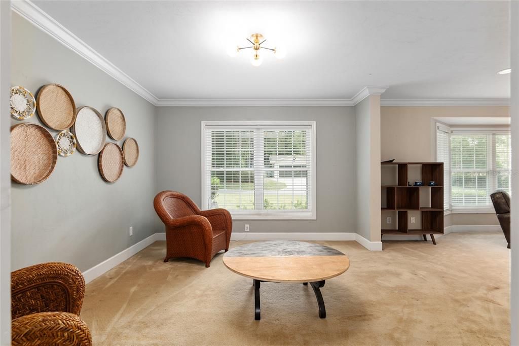 For Sale: $640,000 (5 beds, 4 baths, 3403 Square Feet)