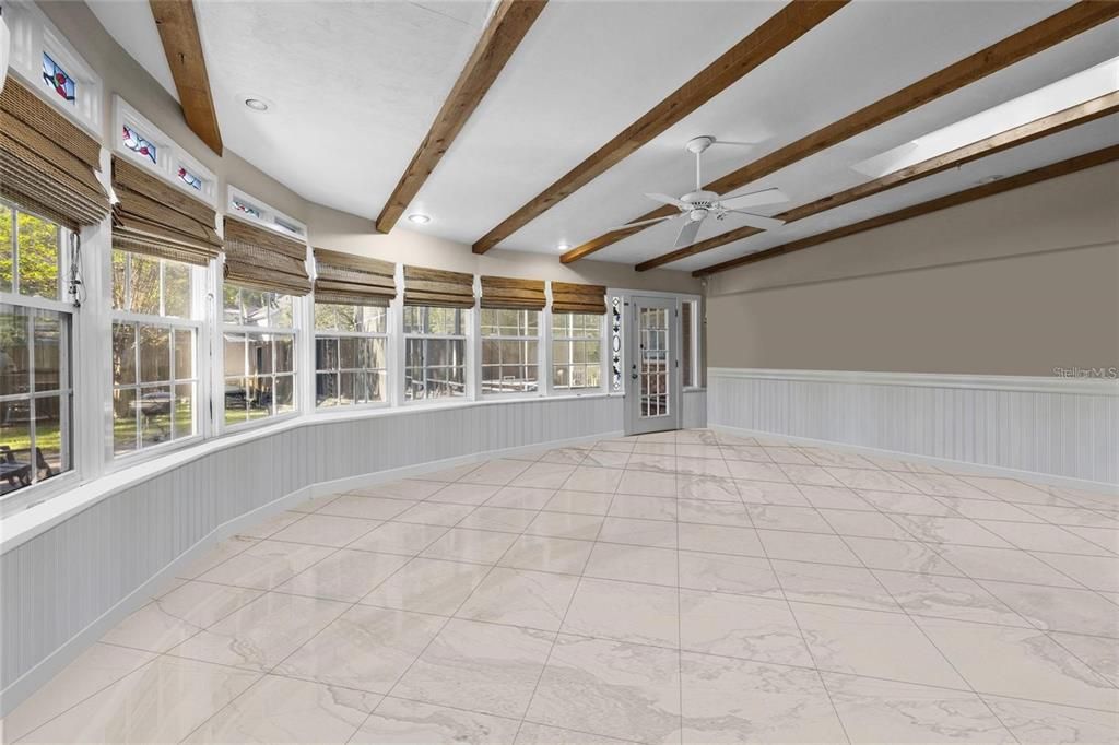 For Sale: $640,000 (5 beds, 4 baths, 3403 Square Feet)